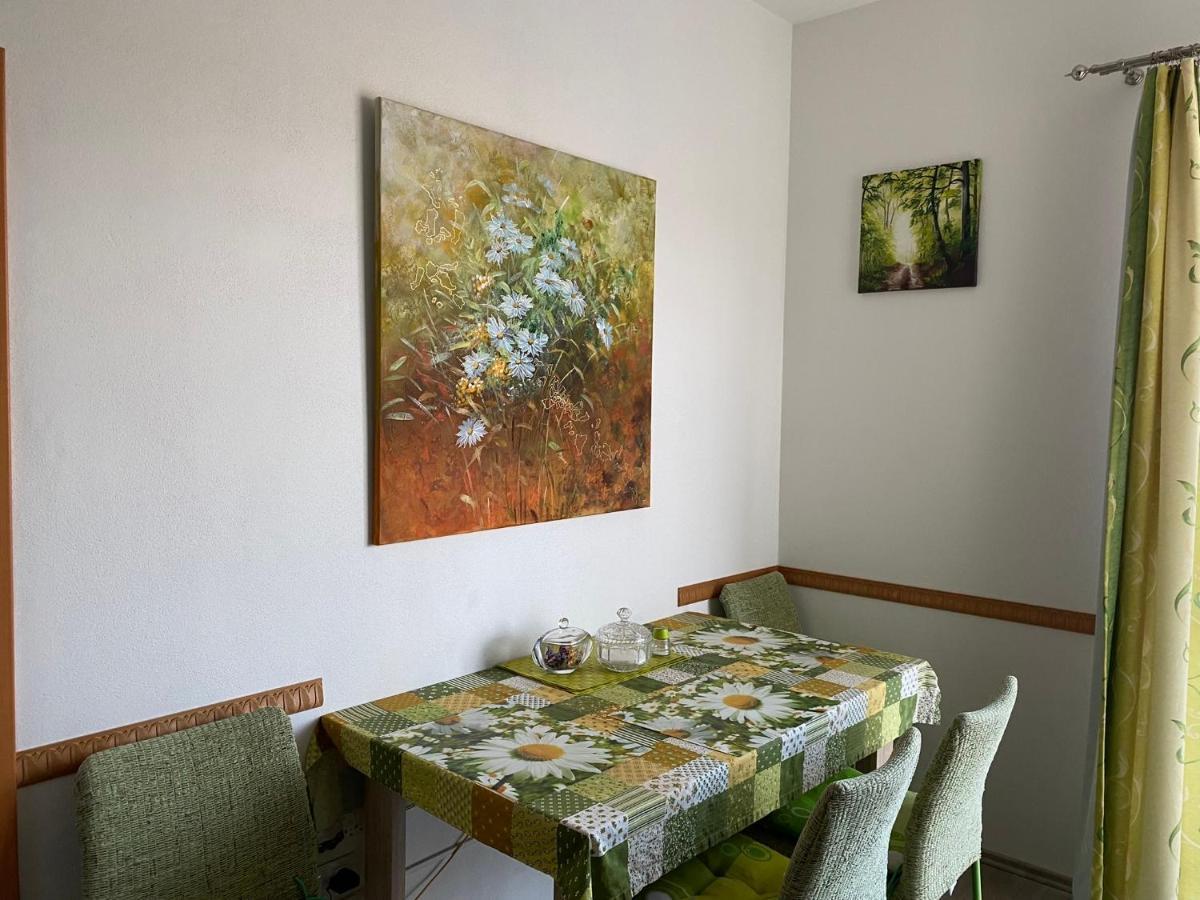 Na Lukach - Kopretina Apartment *