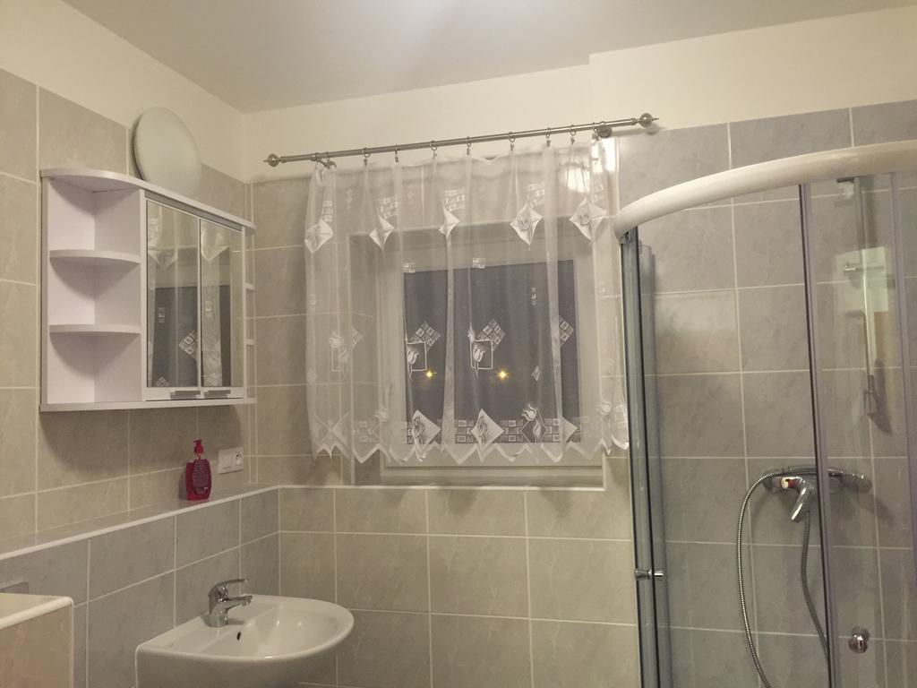 Na Lukach - Kopretina Apartment
